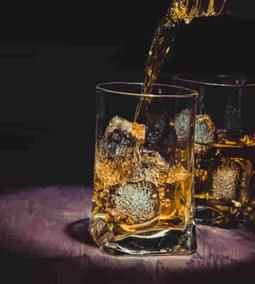 Whiskey és Rum készítés